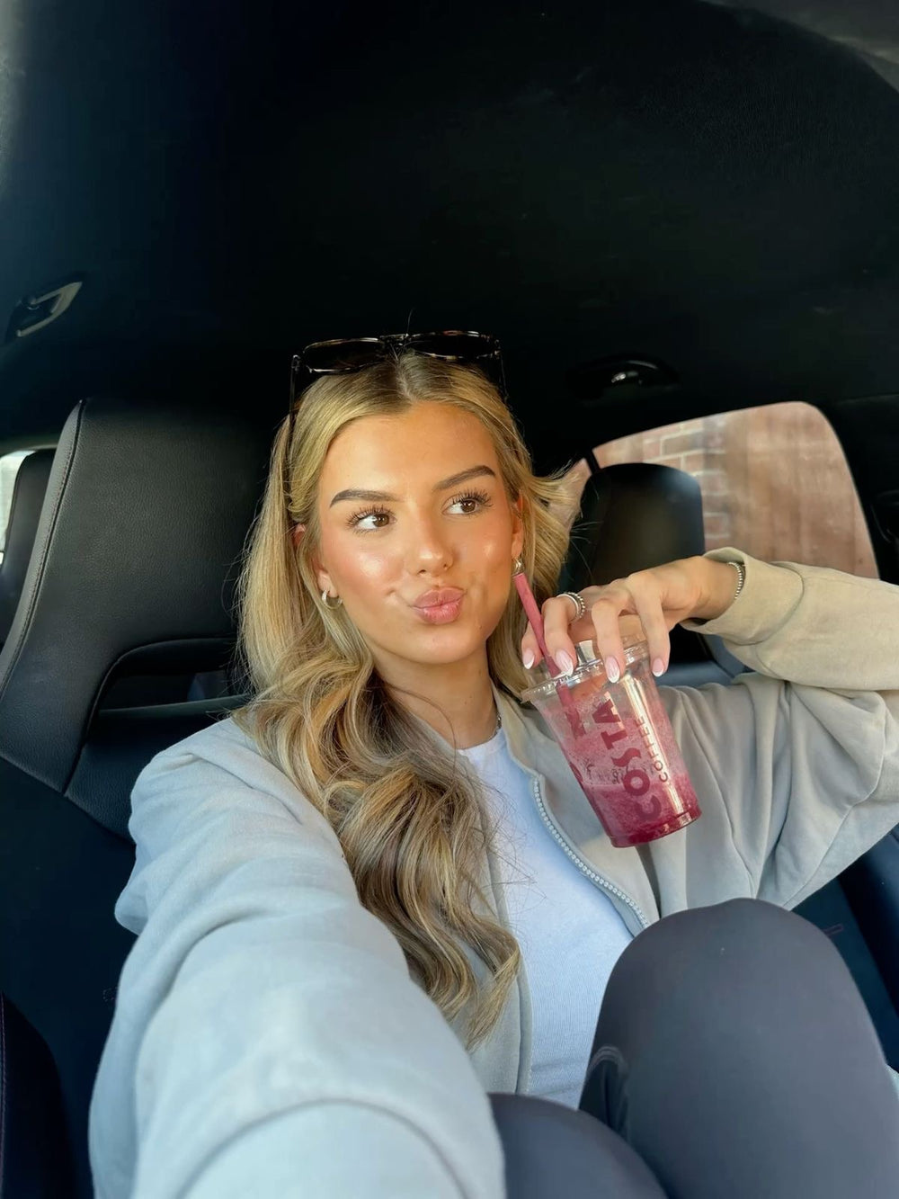 <p>Trusted by over <strong>750,000+</strong> skincare lovers</p>